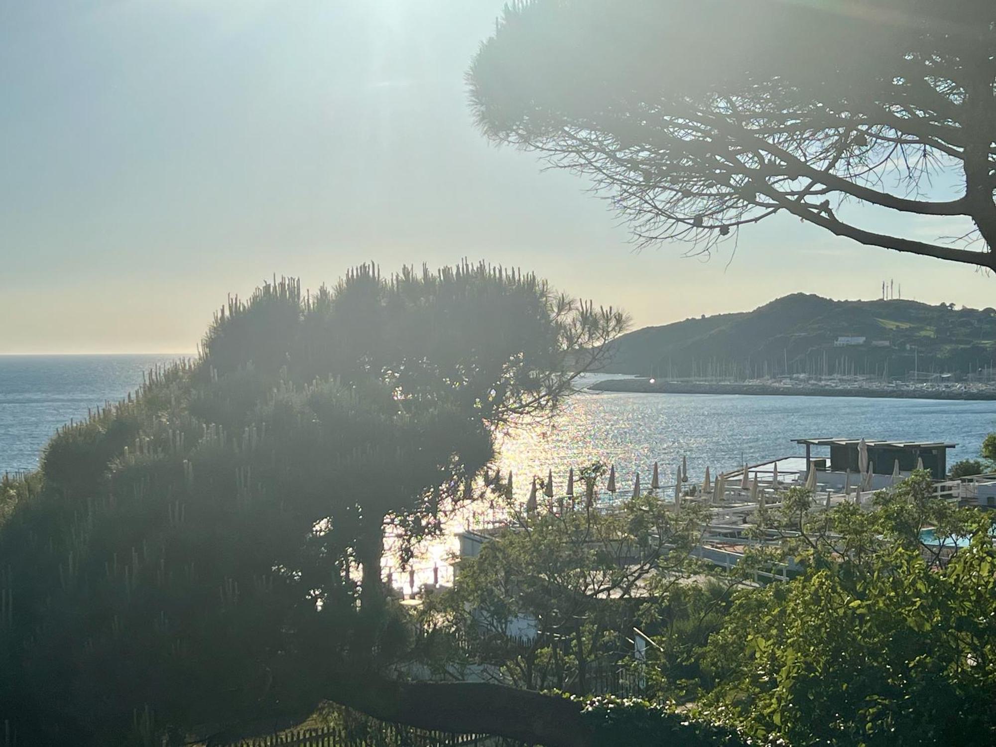 A Un Passo Dal Mare! Lägenhet Piombino Exteriör bild
